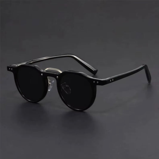 Signature in Black